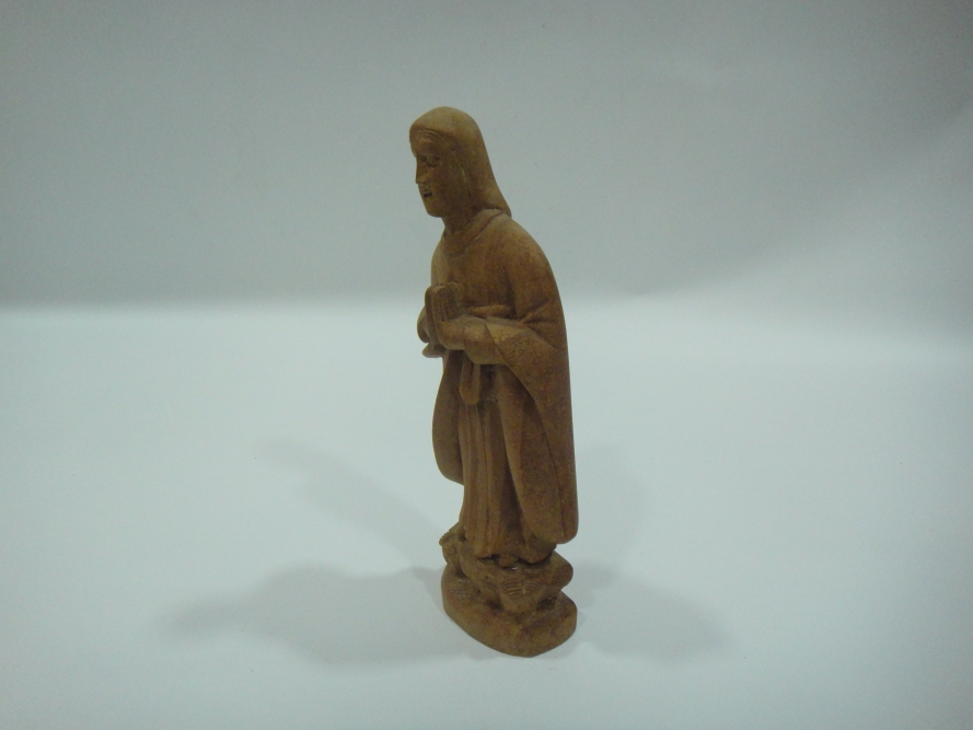 Escultura de Madeira de Maria Mãe de Jesus
