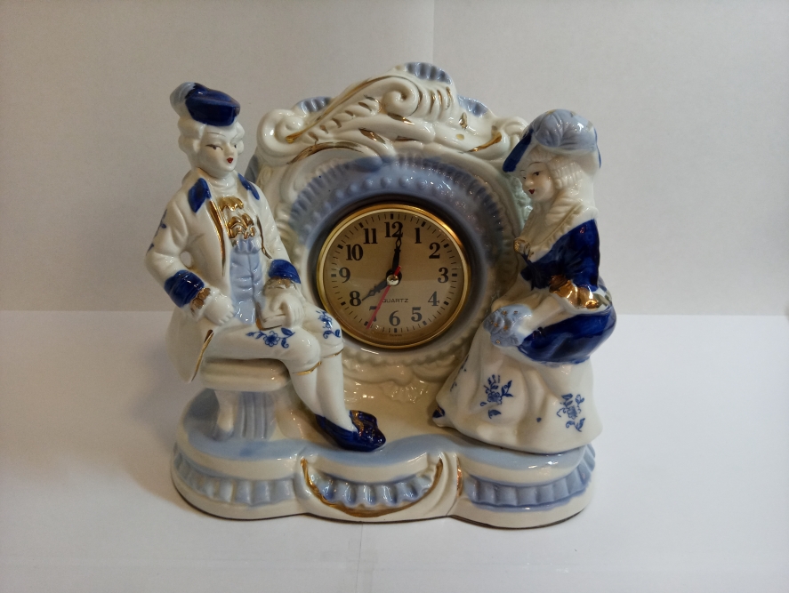 Relógio porcelana de mesa