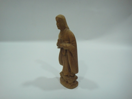 Escultura de Madeira de Maria Mãe de Jesus
