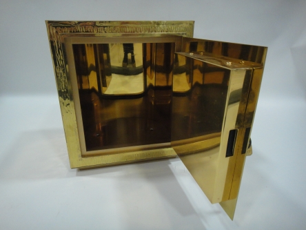 Sacrário de Mesa Dourado