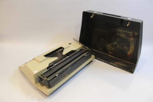 Máquina de escrever Remington 55 L