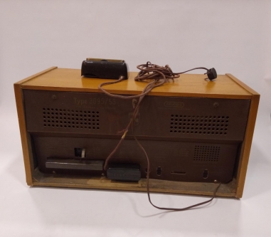 Rádio Grundig konzertgerat 3095 wf/3d
