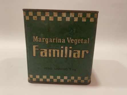 Lata de margarina vegetal Familiar