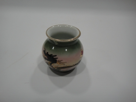 Vaso de porcelana de Temática Oriental