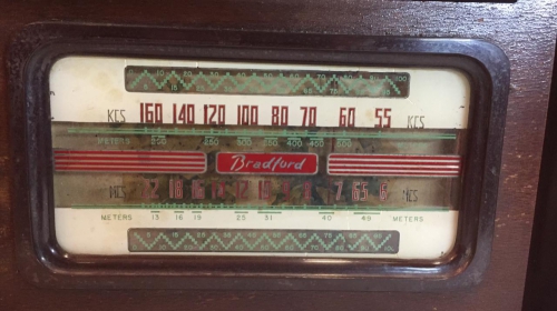 Antigo Rádio Vitrola Bradford